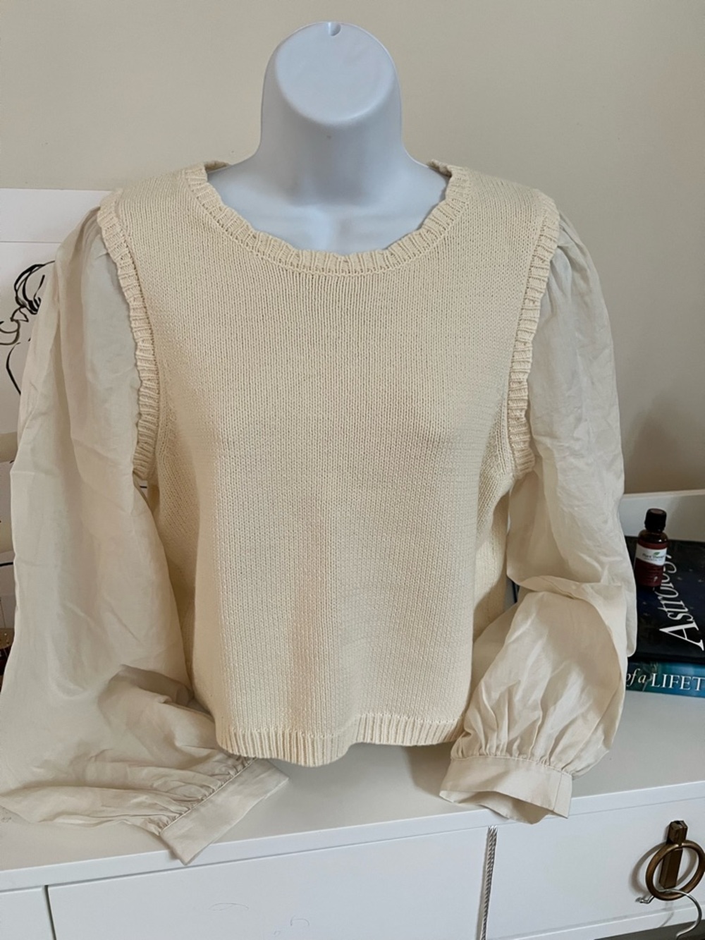 Melrose and Market Cream Knit Sweater size M like brand new